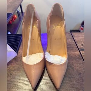 Christian Louboutin Hot Chick